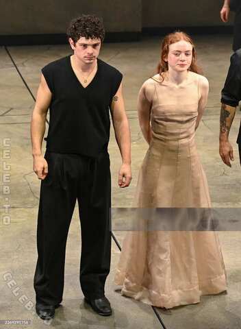 Sadie Sink nude photo 4