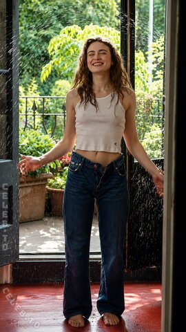 Sadie Sink nude photo 4