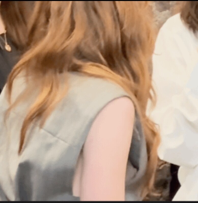 Sadie Sink nude photo 3
