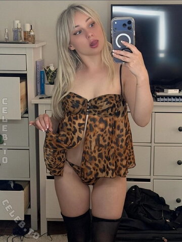 sagemommy nude photo 9