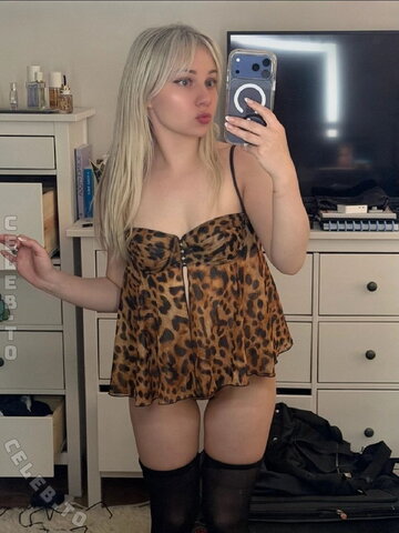 sagemommy nude photo 8