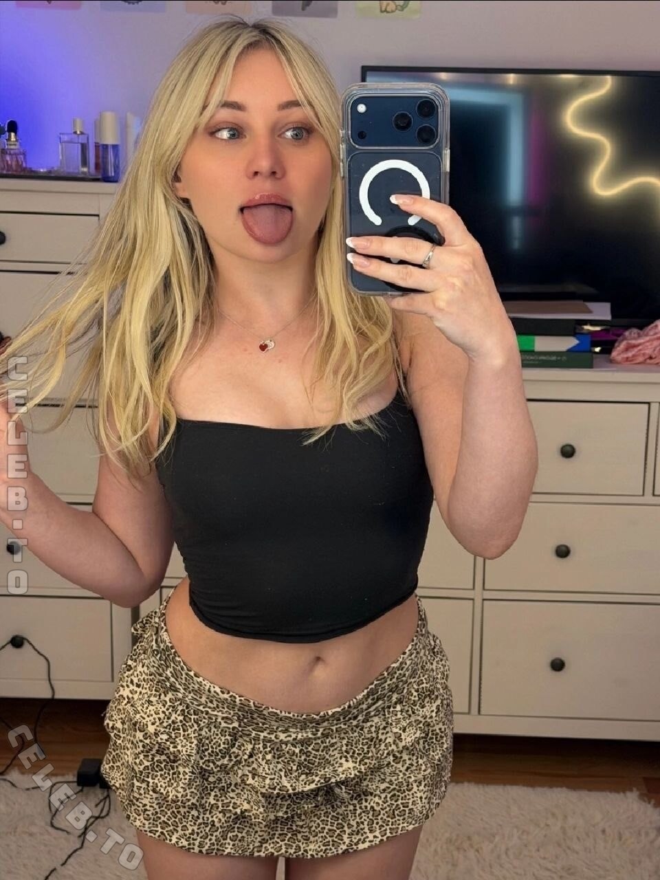 sagemommy nude photo 2