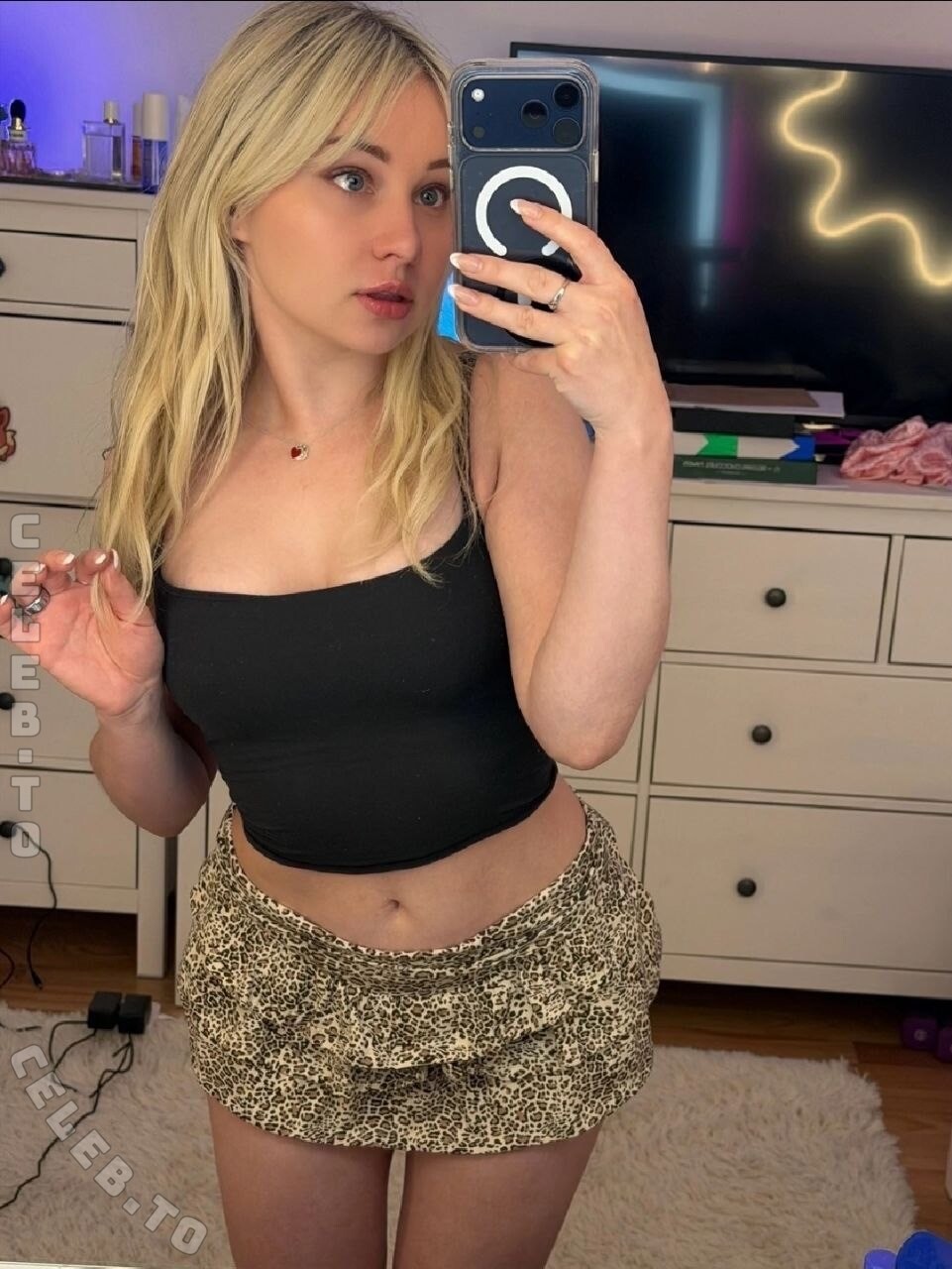 sagemommy nude photo 5