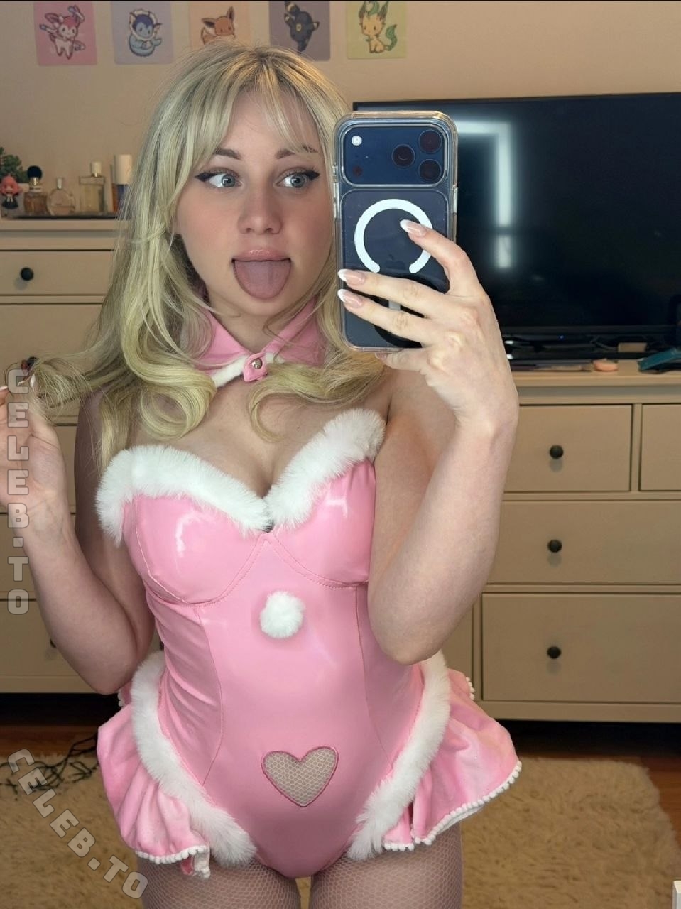 sagemommy nude photo 9