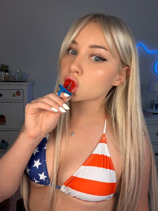 sagemommy nude photo 5