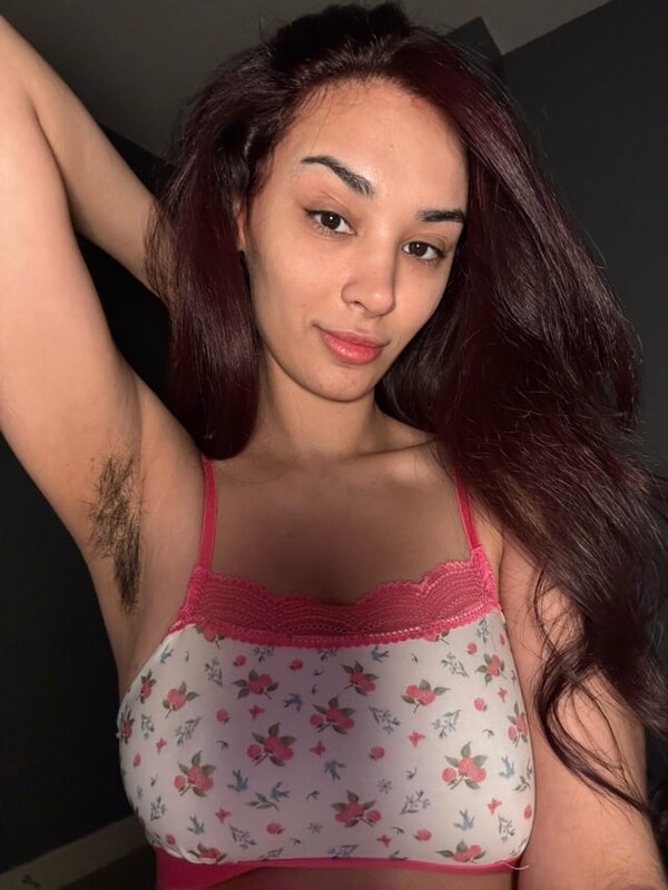 Sahar baby nude photo 8