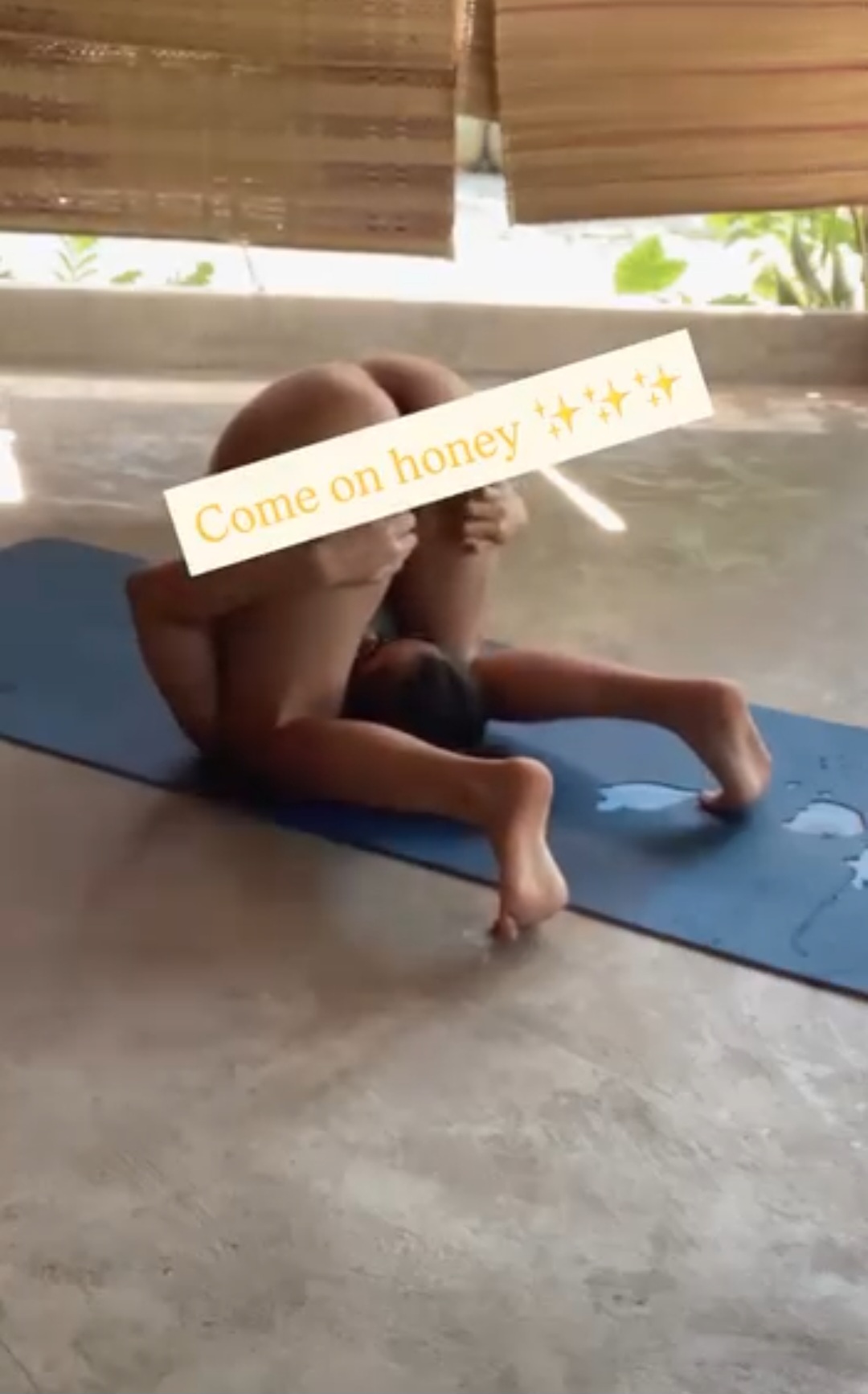 Sai Suebmuengsai nude photo 3