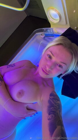 saikocakes nude photo 2