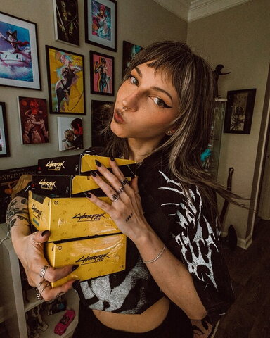 sailorbeeee Fresh (3 photos)