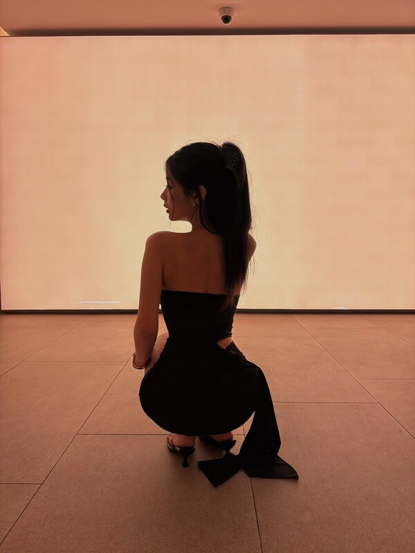 Saipetch B. nude photo 6