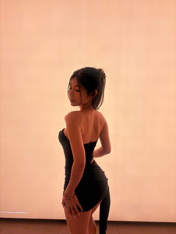 Saipetch B. nude photo 31