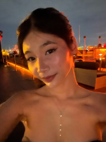 Saipetch B. nude photo 28