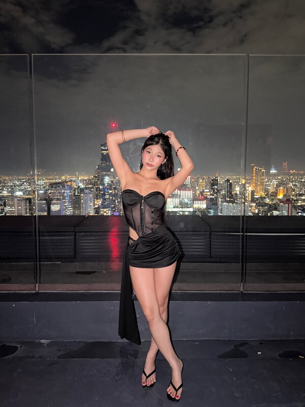 Saipetch B. nude photo 16