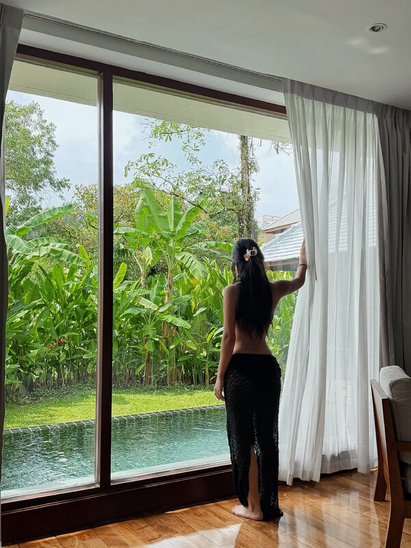 Saipetch B. nude photo 26