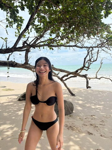 Saipetch B. nude photo 19