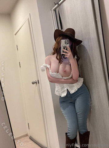 Saizneko nude photo 34