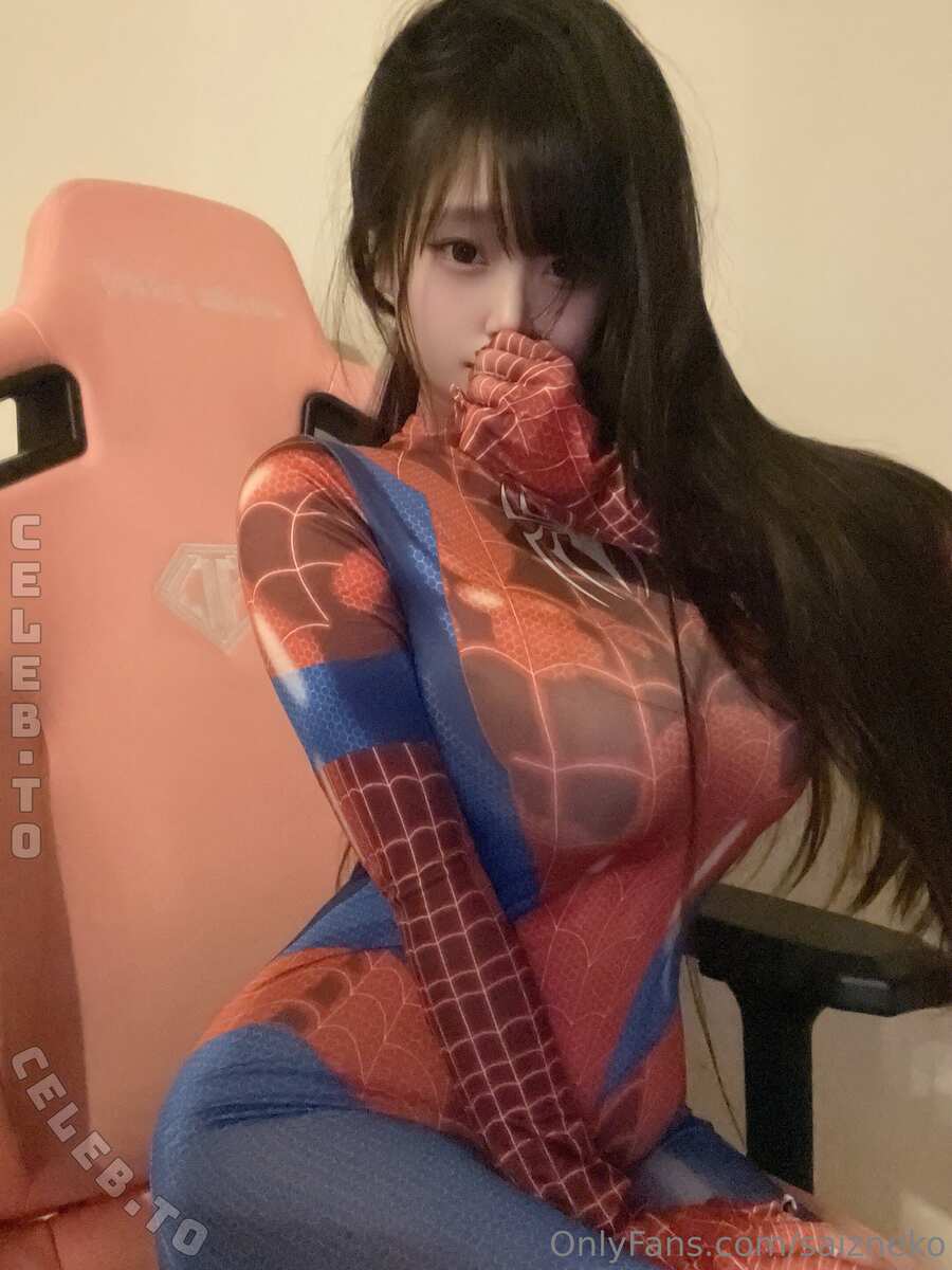 Saizneko nude photo 11