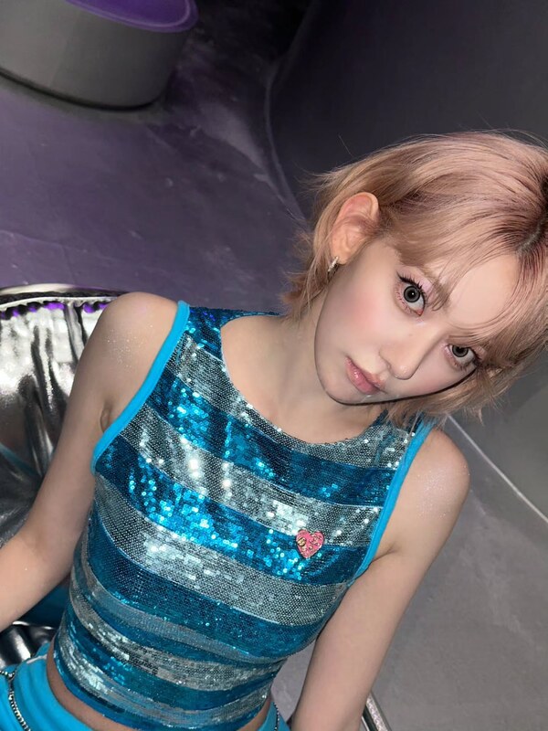 Sakura Miyawaki nude photo 4