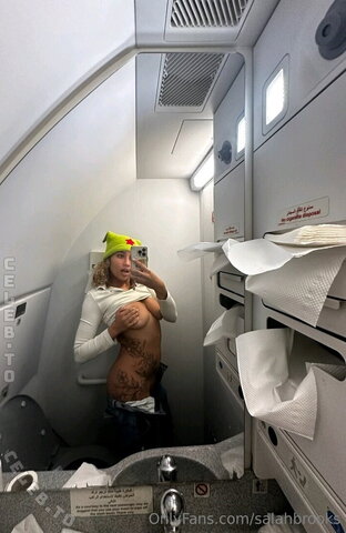 Salah Brooks nude photo 15