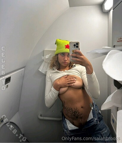 Salah Brooks nude photo 14