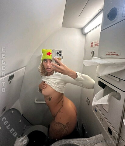 Salah Brooks nude photo 37