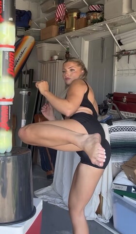 sallie grace nude photo 5