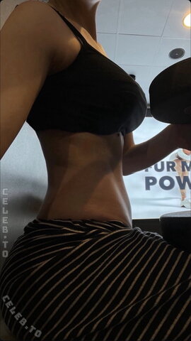 Sallyceaa nude photo 5