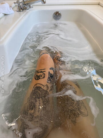 SallyDinosaur nude photo 183