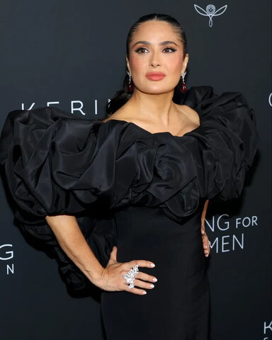 Salma Hayek nude photo 67