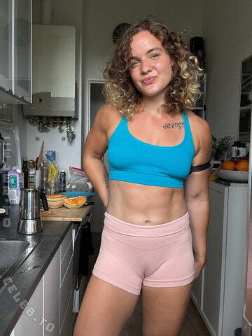 Samantha Herfert nude photo 12