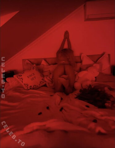 Samantra nude photo 304