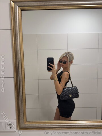 Samantra Sexy (1 photo)