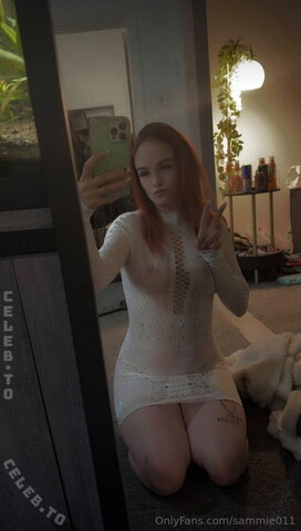 Sammie Willow Sexy (2 photos)