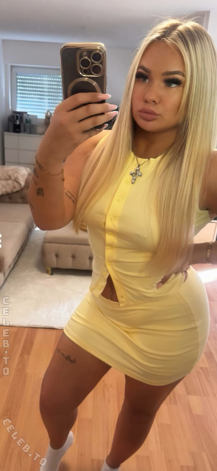 Sammybvr nude photo 2