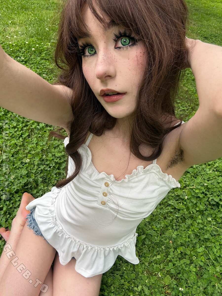 Sammynoodlesoup nude photo 13