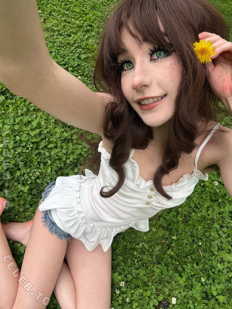 Sammynoodlesoup nude photo 16