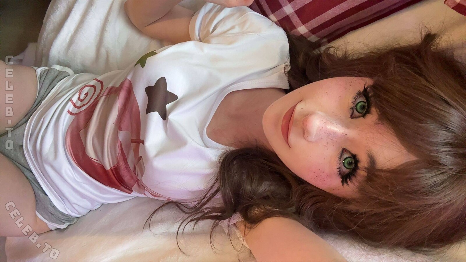 Sammynoodlesoup nude photo 8