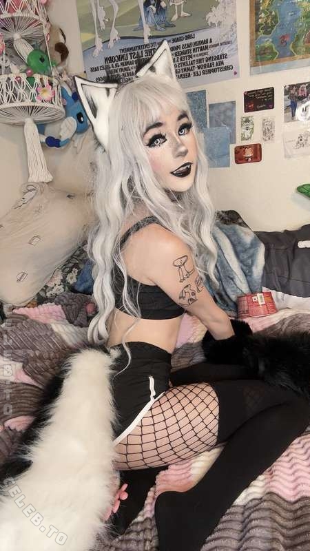 Sammynoodlesoup nude photo 11