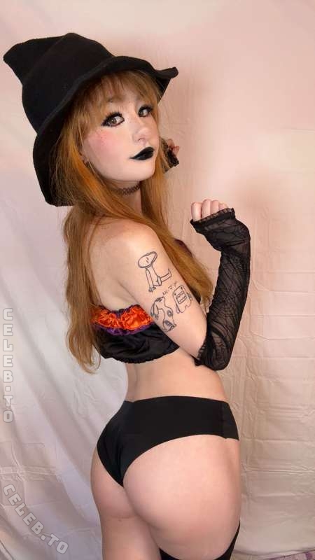 Sammynoodlesoup nude photo 22