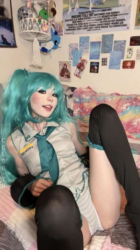 Sammynoodlesoup nude photo 4