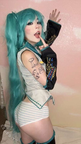 Sammynoodlesoup nude photo 22