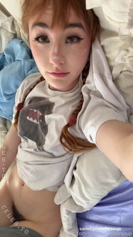 Sammynoodlesoup nude photo 4