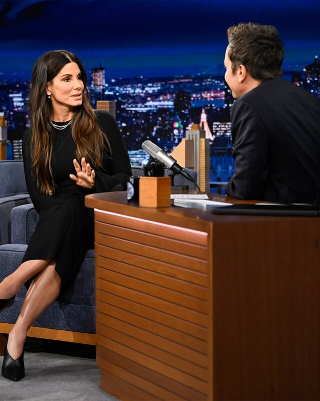 Sandra Bullock nude photo 6