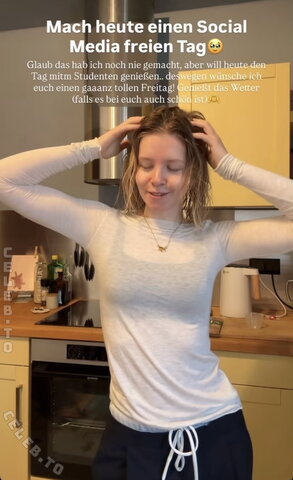 Saniskates nude photo 71