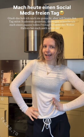 Saniskates nude photo 72