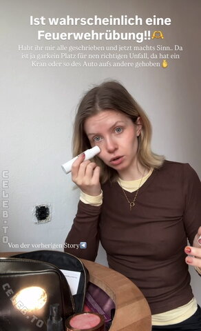 Saniskates nude photo 120
