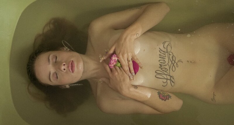 Santa Salut nude photo 5