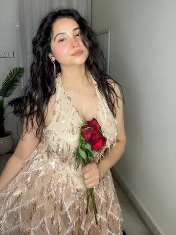 Santoor Mom Rachna nude photo 1
