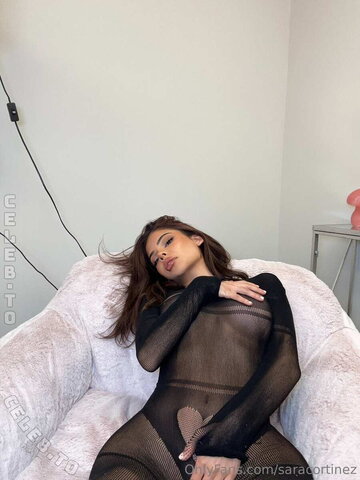 Sara Cortinez nude photo 21