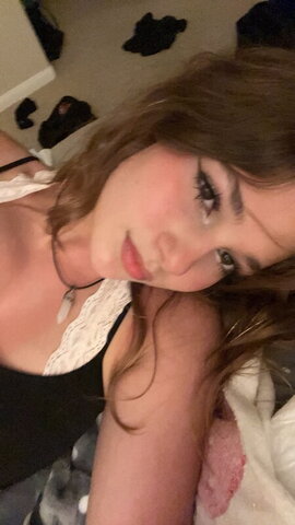 Sara Dobrik nude photo 22